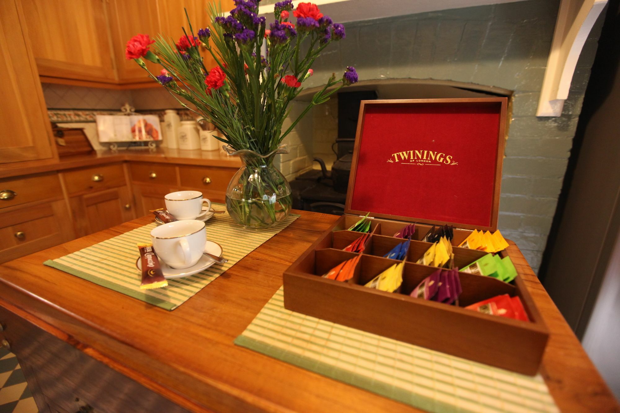 Strawberry Patch Hotel Leura Ngoại thất bức ảnh